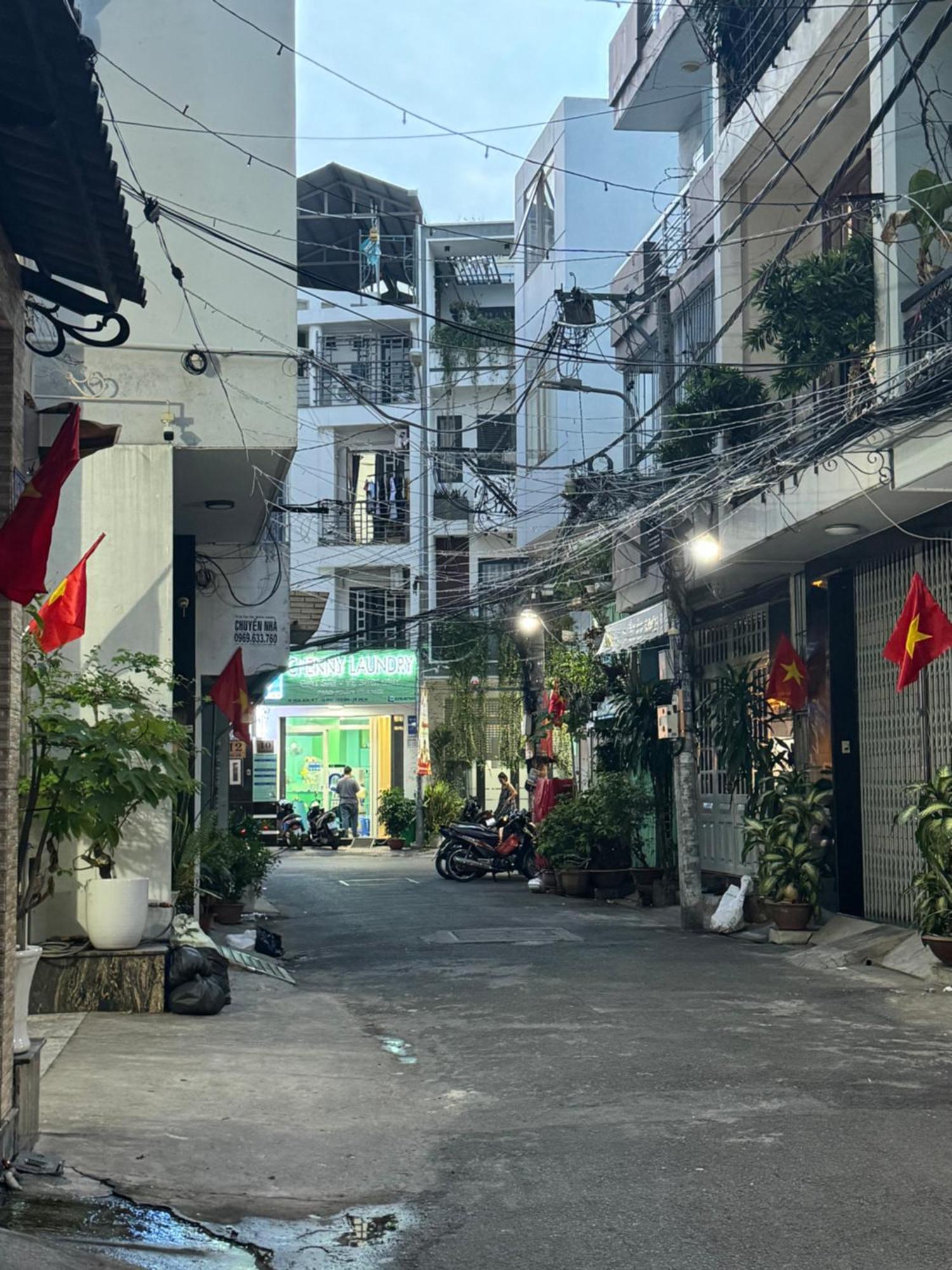 Gh * Hô Chi Minh-Ville